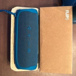 JBL FLIP 5 waterproof